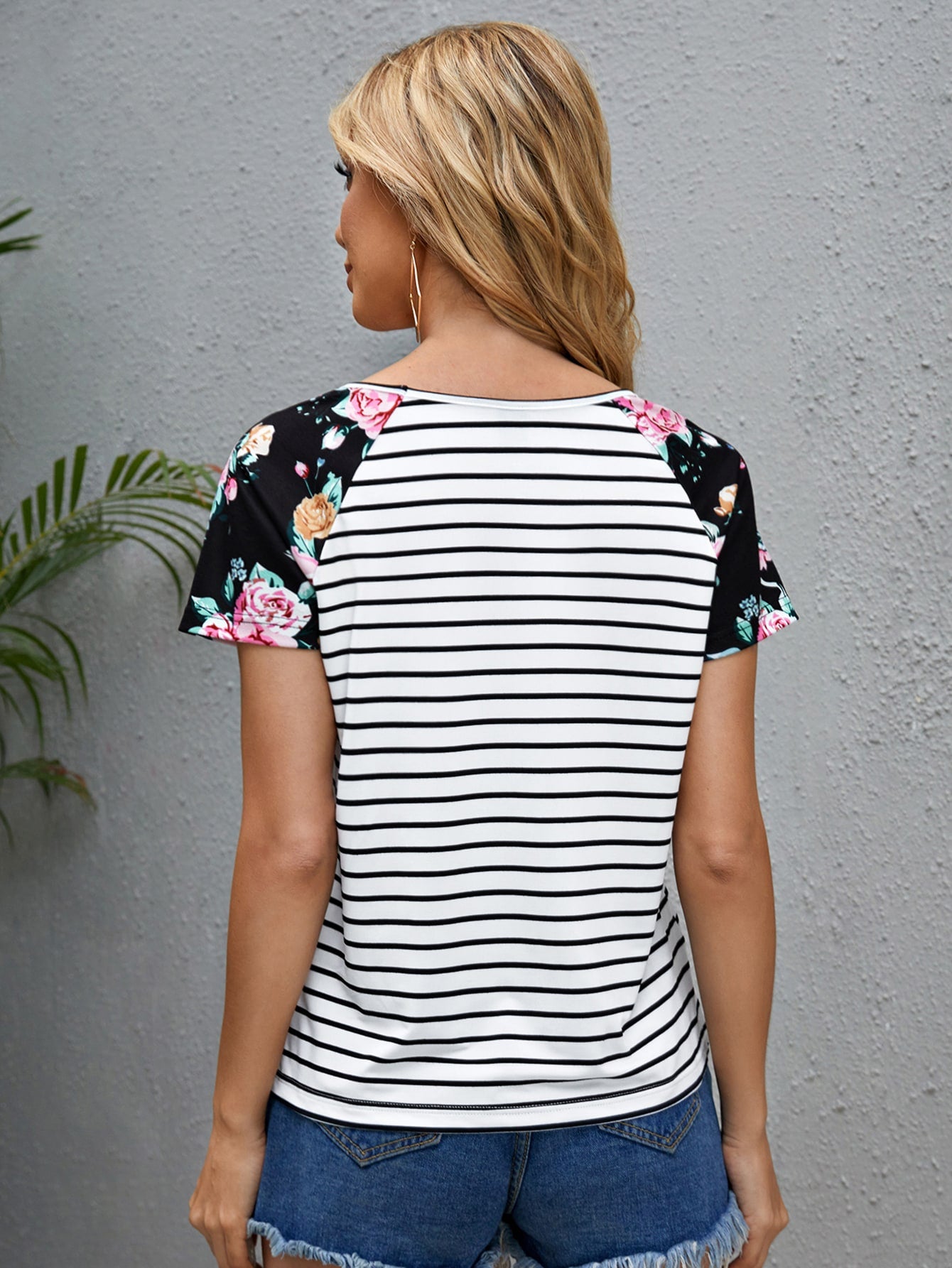 Raglan Sleeve Floral & Striped Print Tee